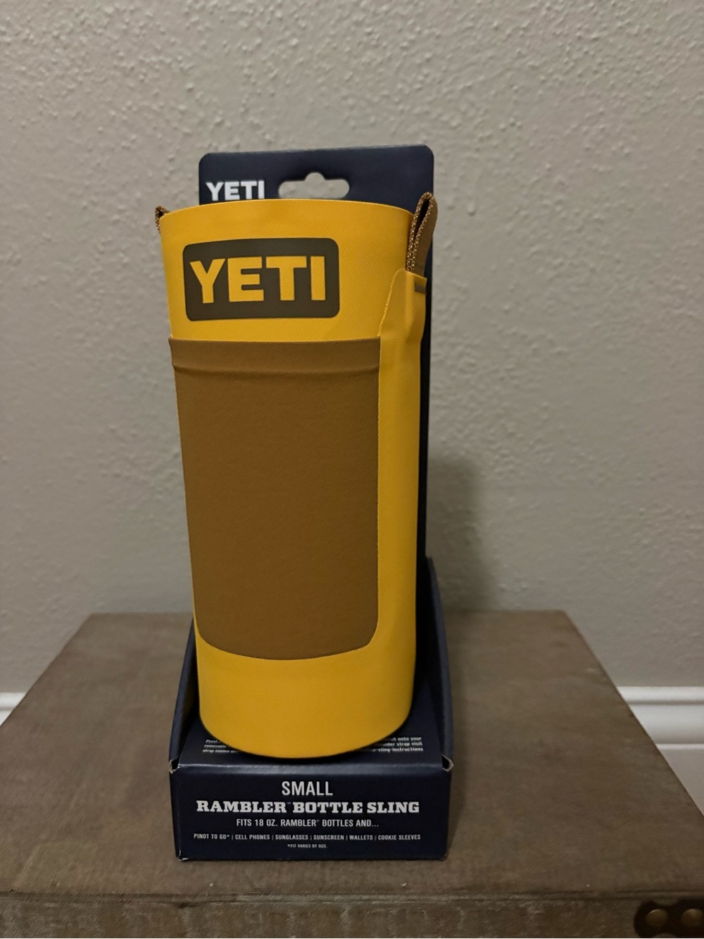 Yeti Small Rambler Bottle Sling Alpine Yellow